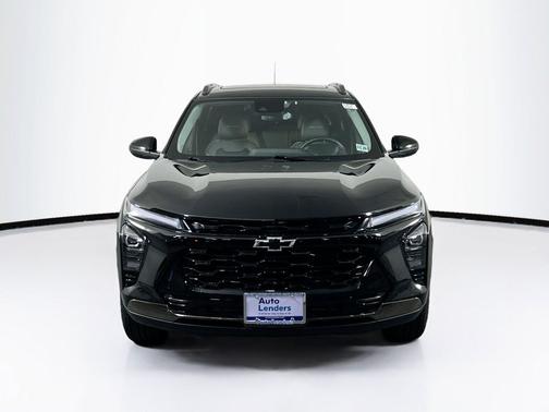 Mosaic Black Metallic 2025 Chevrolet Trax FWD ACTIV