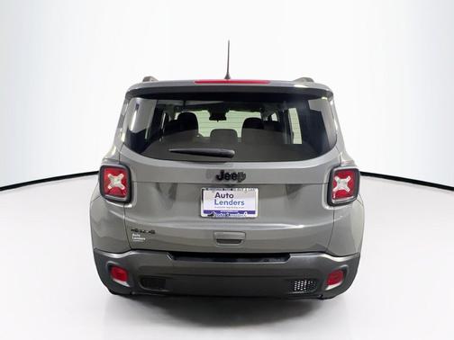 Sting-Gray Clearcoat 2023 Jeep Renegade Upland