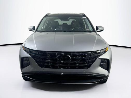 Shimmering Silver 2023 Hyundai TUCSON Limited