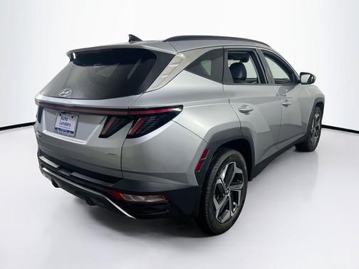 Shimmering Silver 2023 Hyundai TUCSON Limited