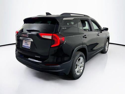 Ebony Twilight Metallic 2022 GMC Terrain SLE