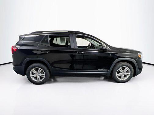 Ebony Twilight Metallic 2022 GMC Terrain SLE