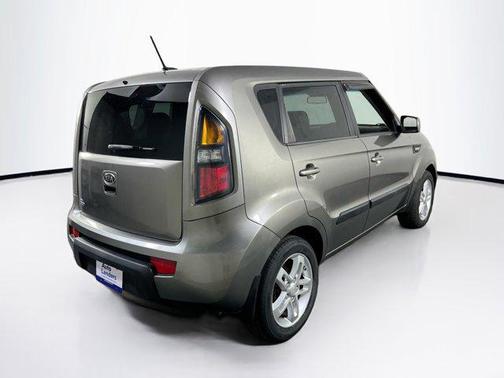 Titanium 2011 Kia Soul !