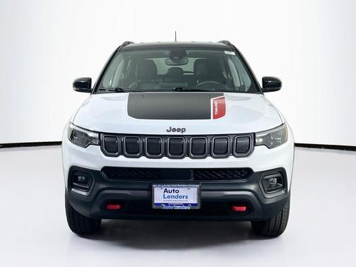 Bright White Clearcoat 2022 Jeep Compass Trailhawk