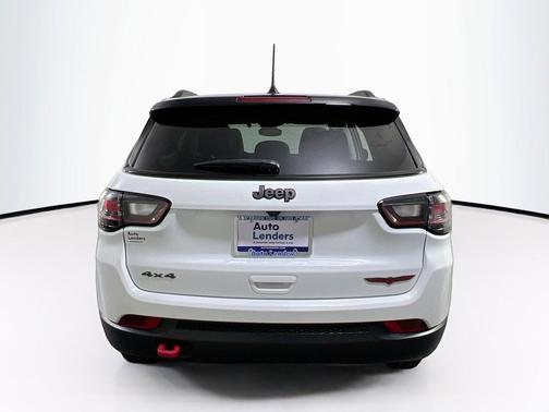 Bright White Clearcoat 2022 Jeep Compass Trailhawk