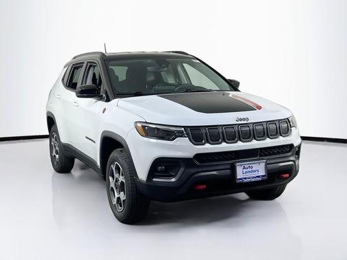 Bright White Clearcoat 2022 Jeep Compass Trailhawk