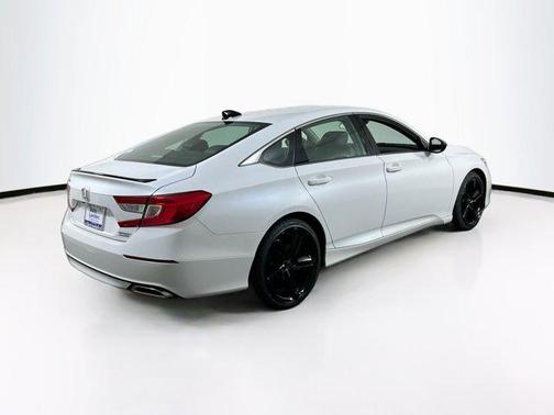 Platinum White Pearl 2022 Honda Accord Sport SE 1.5T