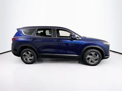 2022 Hyundai SANTA FE SE