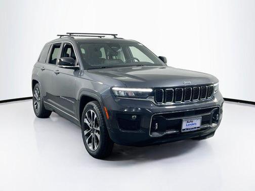 2022 Jeep Grand Cherokee Overland
