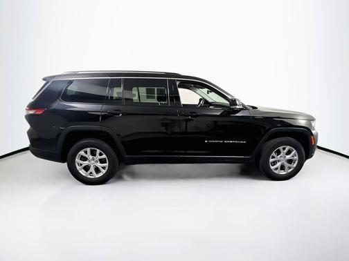 Diamond Black Crystal Pearlcoat 2023 Jeep Grand Cherokee L Limited