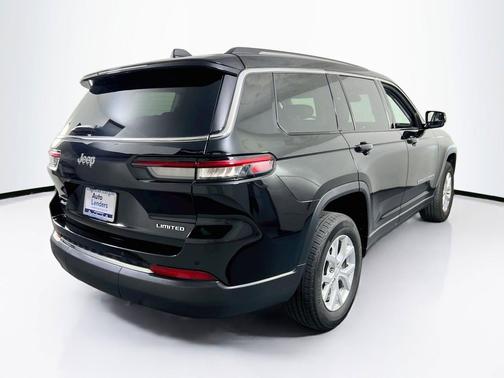 Diamond Black Crystal Pearlcoat 2023 Jeep Grand Cherokee L Limited