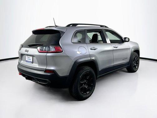 Billet Silver Metallic Clearcoat 2022 Jeep Cherokee Trailhawk