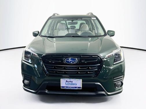 Cascade Green Silica 2023 Subaru Forester Premium