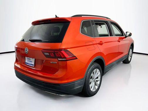 Habanero Orange Metallic 2019 Volkswagen Tiguan 2.0T SE 4MOTION