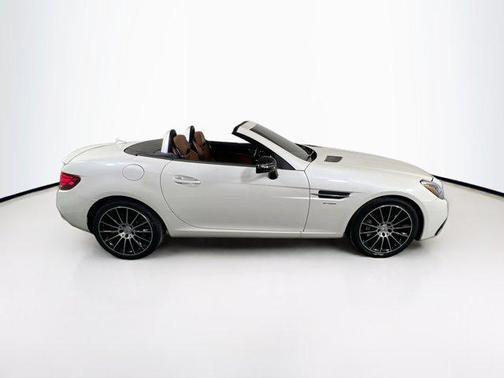 2020 Mercedes-Benz AMG SLC 43 Base