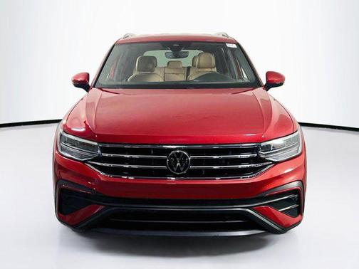Kings Red Metallic 2023 Volkswagen Tiguan 2.0T SE 4MOTION