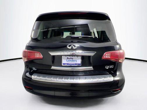 2017 INFINITI QX80 Base