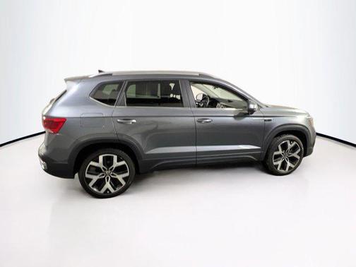 2023 Volkswagen Taos 1.5T SEL