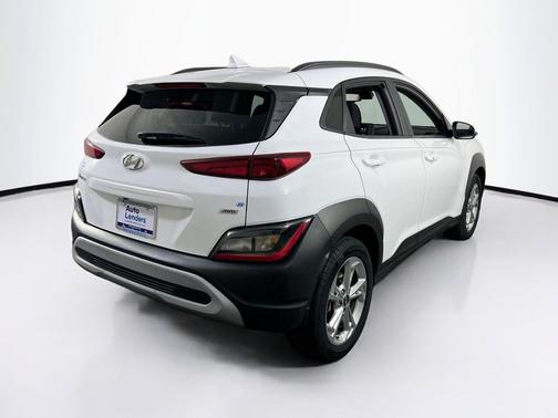 Lunar White 2023 Hyundai KONA SEL