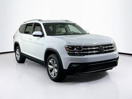 Pure White 2019 Volkswagen Atlas 3.6L SE