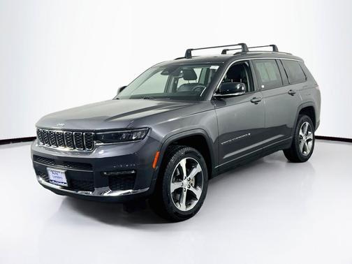 Baltic Gray Metallic Clearcoat 2023 Jeep Grand Cherokee L Limited