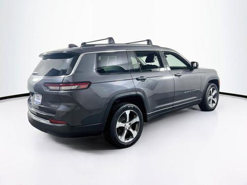 Baltic Gray Metallic Clearcoat 2023 Jeep Grand Cherokee L Limited