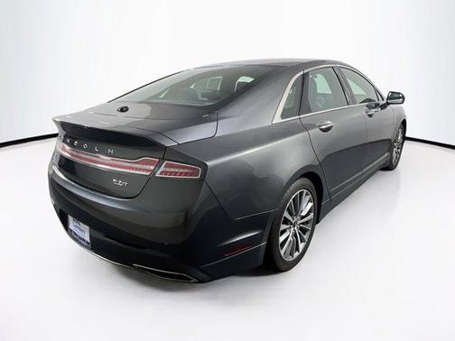 2020 Lincoln MKZ Standard