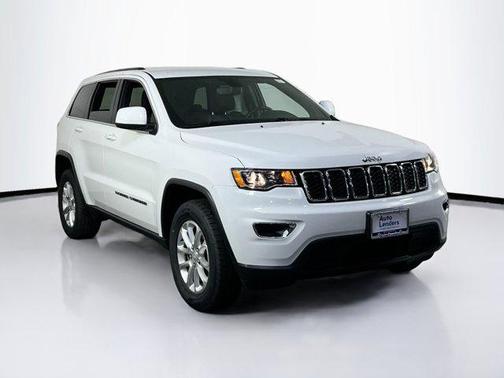2022 Jeep Grand Cherokee Laredo