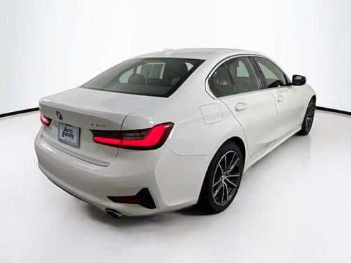 2020 BMW 330 i xDrive