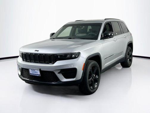Silver Zynith 2023 Jeep Grand Cherokee Altitude