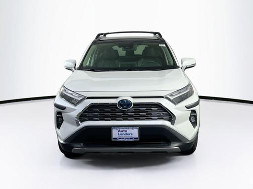 Blizzard Pearl 2022 Toyota RAV4 Hybrid Limited