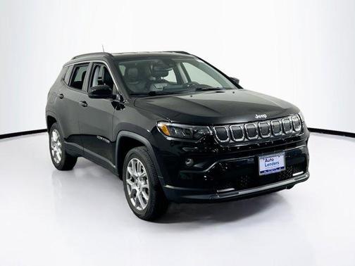 2022 Jeep Compass Latitude Lux