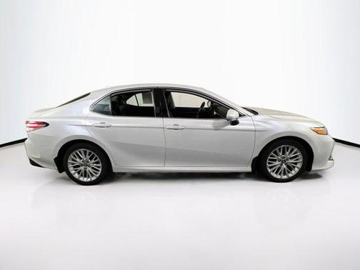 2019 Toyota Camry XLE