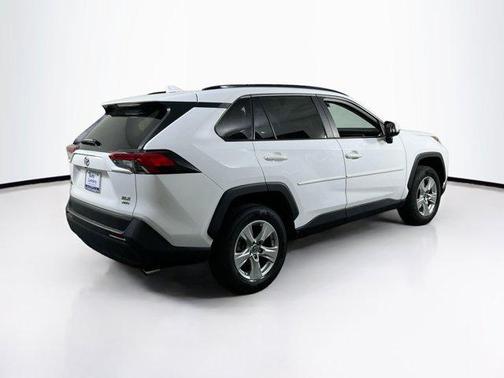 Super White 2019 Toyota RAV4 XLE