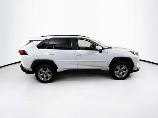 Super White 2019 Toyota RAV4 XLE
