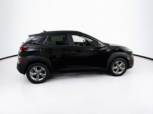 Abyss Black Pearl 2023 Hyundai KONA SEL