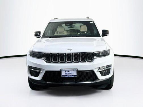 Bright White Clearcoat 2023 Jeep Grand Cherokee Limited