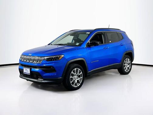 Laser Blue Pearlcoat 2022 Jeep Compass Latitude Lux