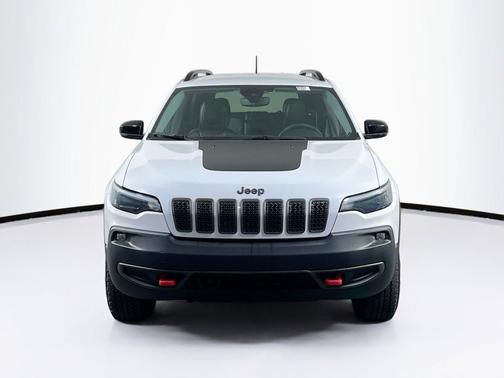 Bright White Clearcoat 2022 Jeep Cherokee Trailhawk