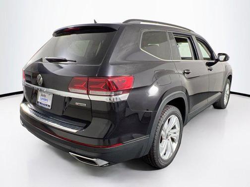 2022 Volkswagen Atlas 2.0T SE w/Technology 4MOTION
