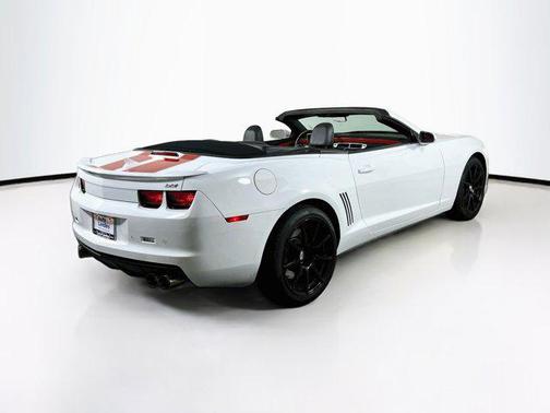 Summit White 2013 Chevrolet Camaro 2SS