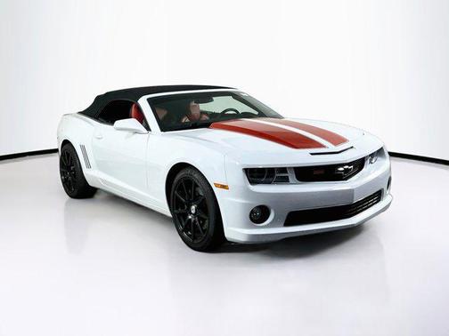 Summit White 2013 Chevrolet Camaro 2SS