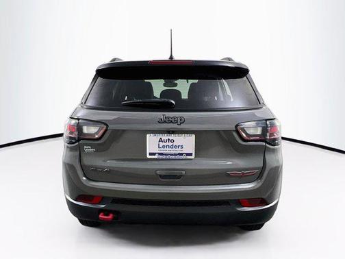 Sting-Gray Clearcoat 2022 Jeep Compass Trailhawk