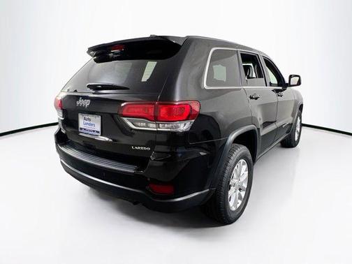 2022 Jeep Grand Cherokee Laredo