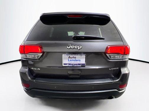 2021 Jeep Grand Cherokee Laredo