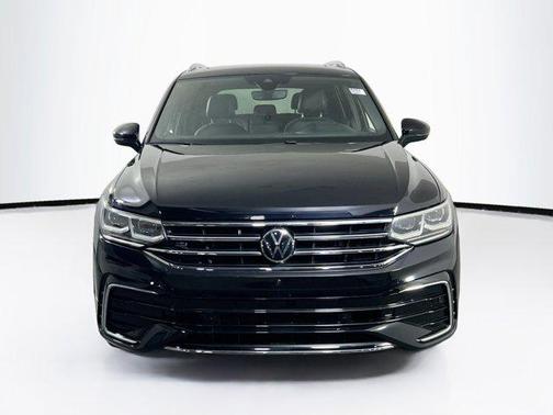 2022 Volkswagen Tiguan 2.0T SEL R-Line 4MOTION
