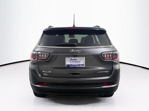 Granite Crystal Metallic Clearcoat 2022 Jeep Compass Limited