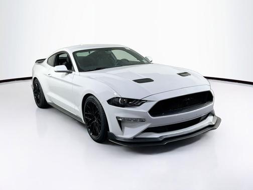 Oxford White 2020 Ford Mustang EcoBoost