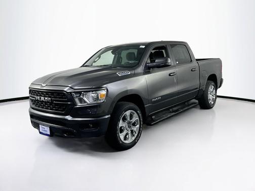 Granite Crystal Metallic Clearcoat 2023 RAM 1500 Big Horn/Lone Star