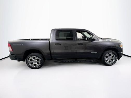 Granite Crystal Metallic Clearcoat 2023 RAM 1500 Big Horn/Lone Star